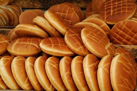 هل تبحثين عن تفسير رؤية رغيف الخبز في الحلم؟